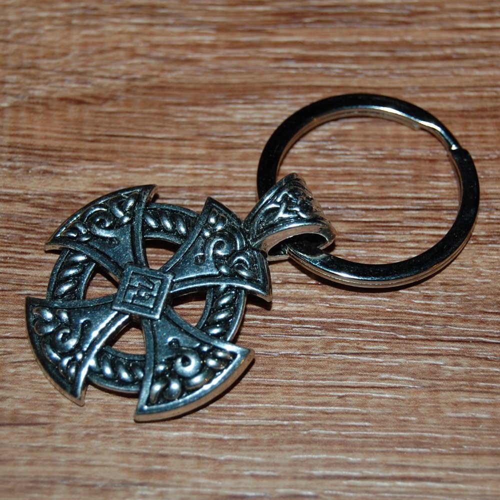 Celtics Cross Keychain,Cross Keychain,Celtics Keychain,Scottish,Irish,Welsh